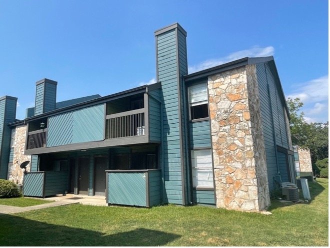 Exterior Paint – Before